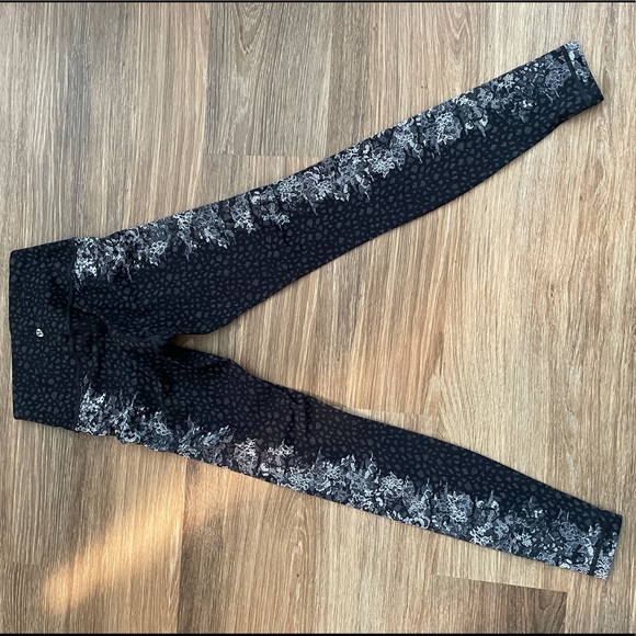 lululemon Wunder Under High Rise Leggings - Picture 2 of 3